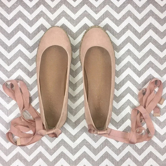 Bettye Espadrilles Ankle Strap Flats - Picture 3 of 5